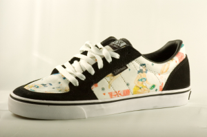 VOX DREHOBL SHOE BLACK/WHITE PIN-UP