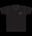 ANALOG PROPER V-NECK T-SHIRT IN BLACK