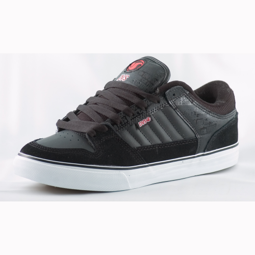 DVS MUNITION CT SHOE IN BLACK LEATHER