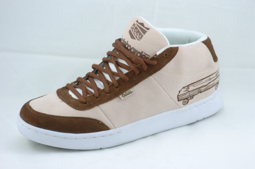 BELOE SK8BOARDER SHOES CREAM AND BROWN