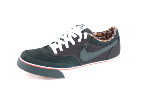 NIKE ZOOM AIR HARBOR IN BLACK/BLACK