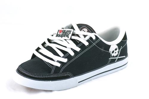 CIRCA AL50 SHOES IN BALCK/WHITE SKULLS