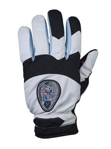 CELTEK WAR PATCH WINTER GLOVES IN SNOW