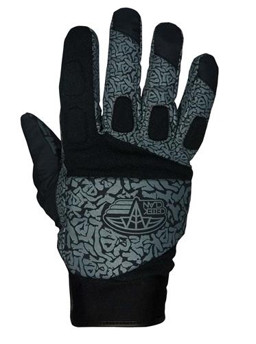 CELTEK CLAN MITTENS IN GRAPHITE