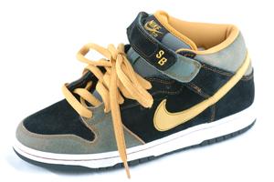 NIKE DUNK MID PREMIUM SB SHOE IN ISLAND TEAL HEATHER AND MINERAL YELLOW