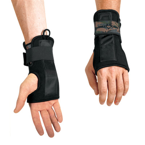 PROTEC IPS WRIST GUARDS IN BLACK