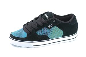 GLOBE HASLAM SABATON SHOE IN BLACK AND NEO SNAKE