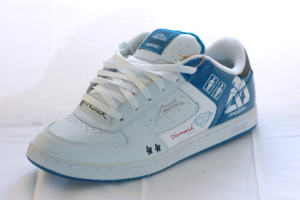 LAKAI BIEBEL LIMITED SHOE IN WHITE AND ROYAL