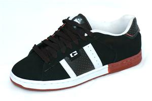 GLOBE LUTZKA CULPRIT SHOE IN BLACK AND RED