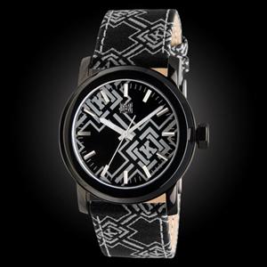 KR3W KARMA WATCH IN BLACK