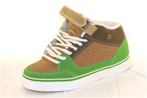 IPATH FRED GALL SHOES IN GREEN, TAN, AND WHITE