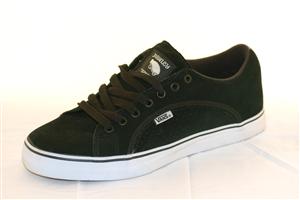 VANS ROWLEY SPECIALS SHOES IN BLACK AND WHITE