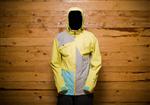 BOND REGION SHELL JACKET IN CELERY