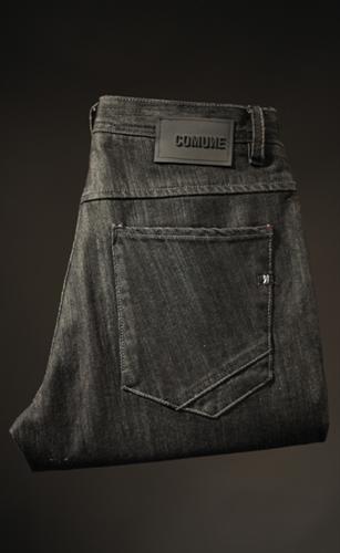 COMUNE LENOCE DENIM PANTS IN THE BLACK SILICONE WASH