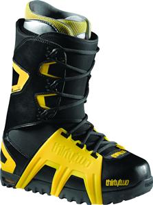 THIRTY TWO (32) PRIME SNOWBOARD BOOTS IN BLACK AND YELLOW