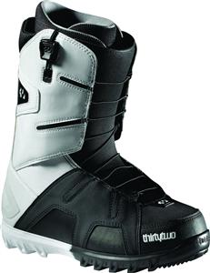 THIRTY TWO (32) LASHED FAST TRACK SNOWBOARD BOOTS IN BLACK, WHITE, AND BLACK