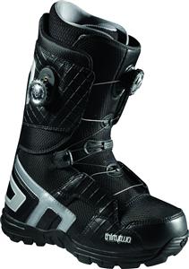 THIRTY TWO (32) FOCUS BOA SNOWBOARD BOOTS IN BLACK AND SILVER