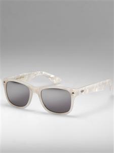 BRIGADA PAZZO ANDREW REYNOLDS SIGNATURE SHADES IN PEARL