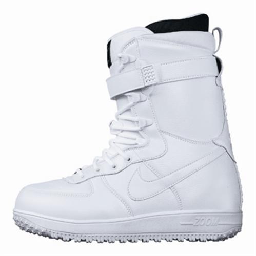 NIKE ZOOM FORCE 1 SNOWBOARD BOOTS IN WHITE AND WHITE