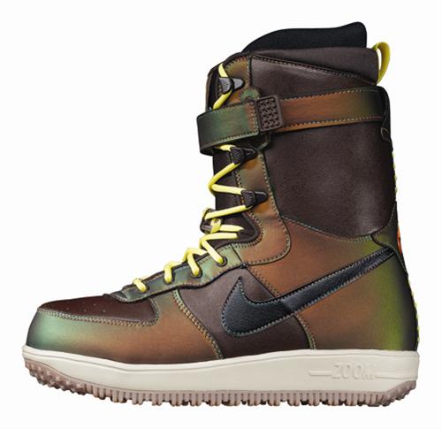 NIKE ZOOM FORCE 1 SNOWBOARD BOOTS IN TAR, BLACK AND RAINBOW
