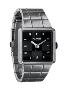 NIXON QUATRO WATCH IN ANTIQUE SILVER AND BLACK
