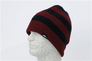 DISCRETE KLAMATH BEANIE IN BLACK AND CHERRY