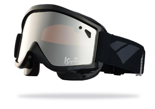 IS EYEWEAR STAPLE GOGGLES WITH BLACK FRAMES AND A SILVER MIRROR AMBER LENS