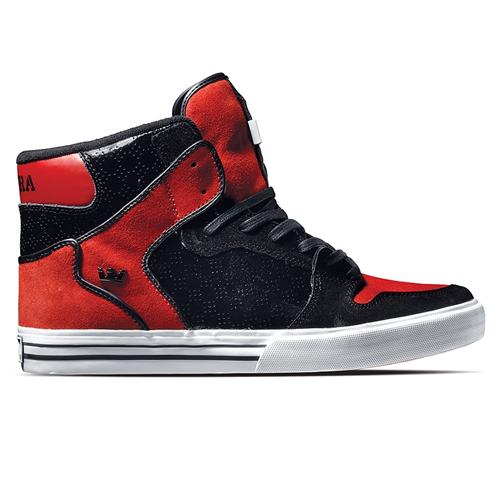 SUPRA VAIDER SHOE IN BLACK AND RED