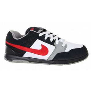 NIKE 6.0 AIR MOGAN SHOE IN BLACK AND SPORT RED