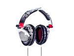 SKULLCANDY SKULLCRUSHERS HEADPHONES IN BLACK AND WHITE