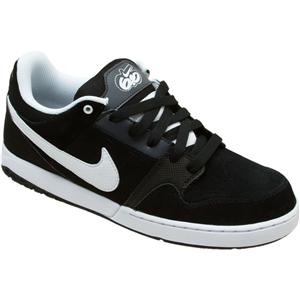 NIKE 6.0 ZOOM MOGAN 2 SHOE IN BLACK, WHITE, AND ANTHRICITE