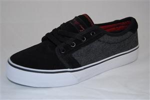 FALLEN FORTE SHOE IN BLACK DENIM